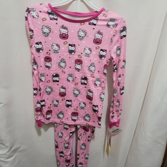 Hello Kitty Other - Hello Kitty  Size 10 Girl Hallowen Pajamas (NWT)